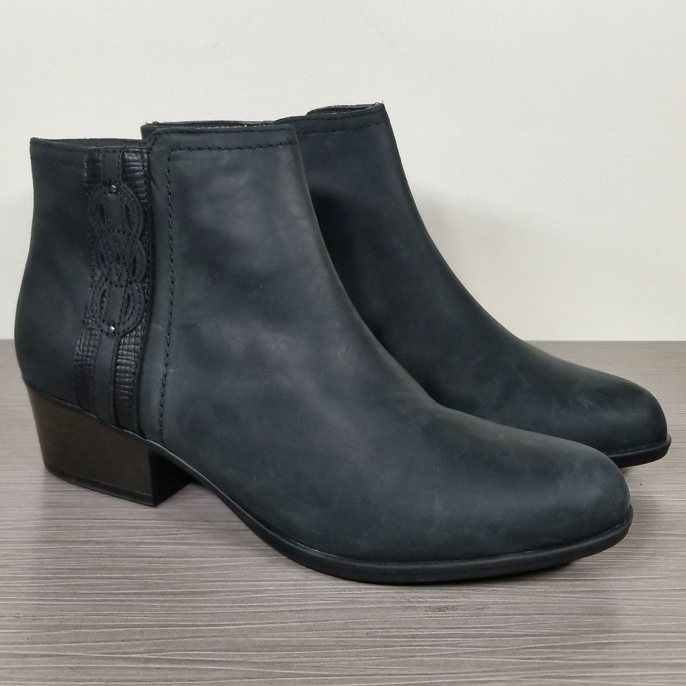 Clarks Collection Adreena Lilac Booties, Black Leather, Womens Size 6.5 & 8